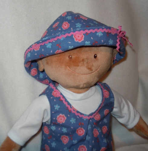 Preview: Krümel-Schnitt: Trägerkleid mit Hut, Shirt, Leggings, Schuhen