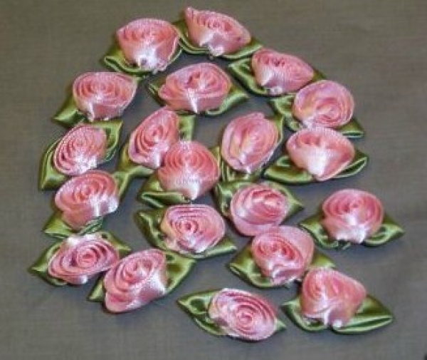 satin ribbon roses with leaves 10 pieces