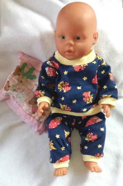 Sewing package: sleeping suit