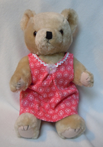 Teddy-Mädchen mit Kleid