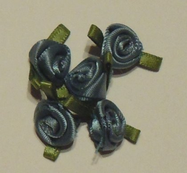 Fleurs roses en satin ( 10 pc)